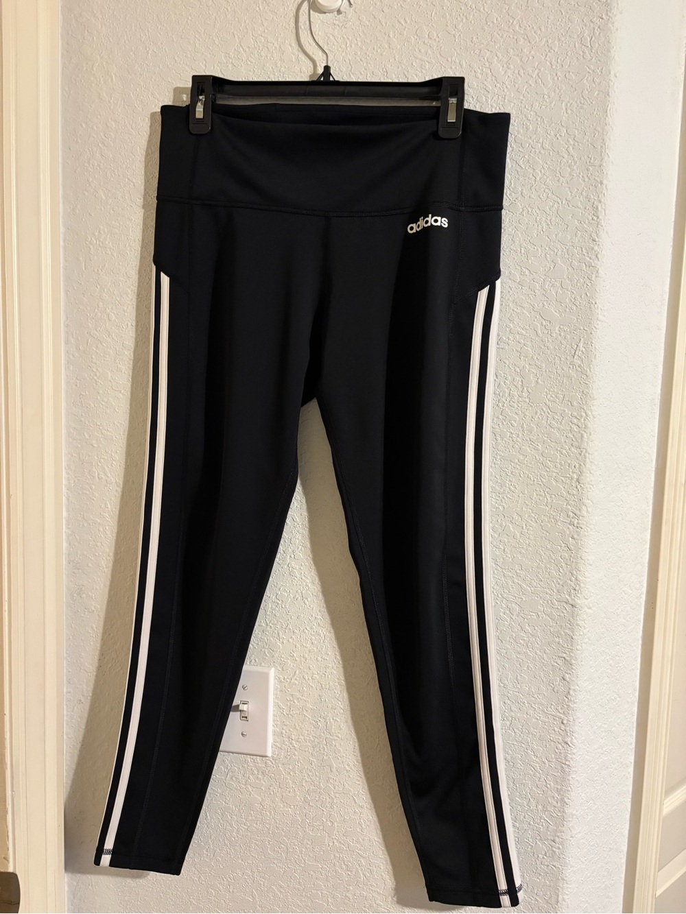 adidas Aeroready Black Athletic Leggings with 3 White Stripes